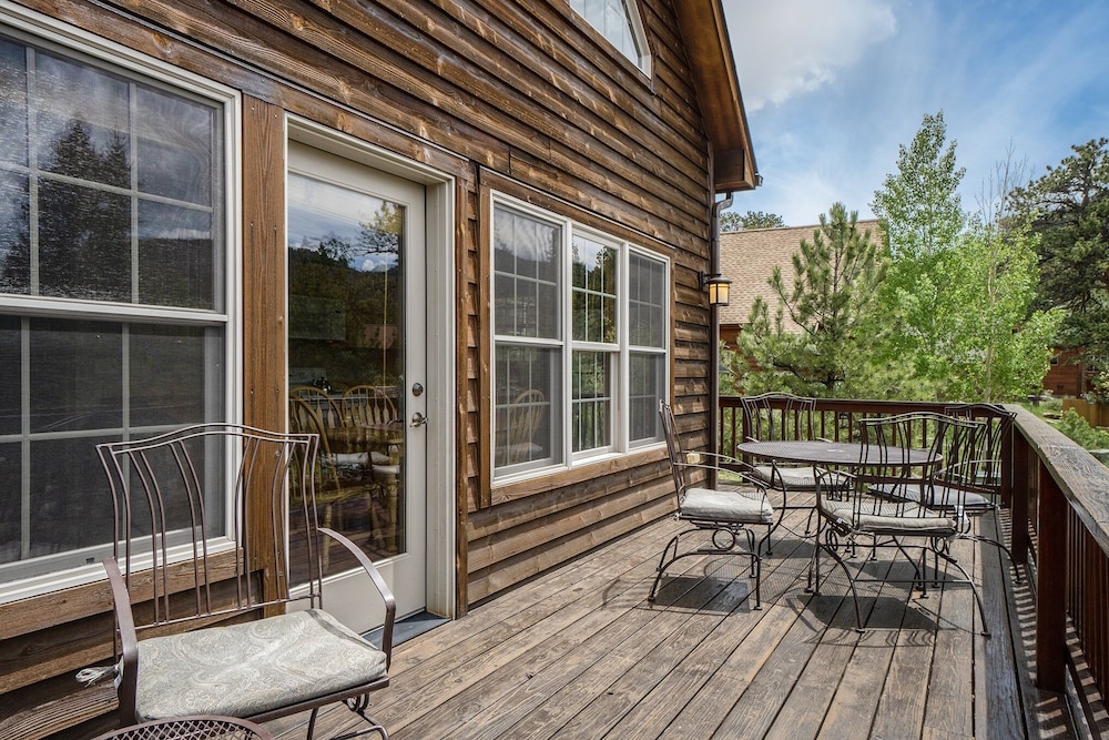 Solitude Condos - Estes Park CO