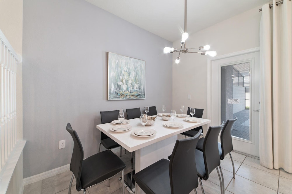 260 Jetty Way