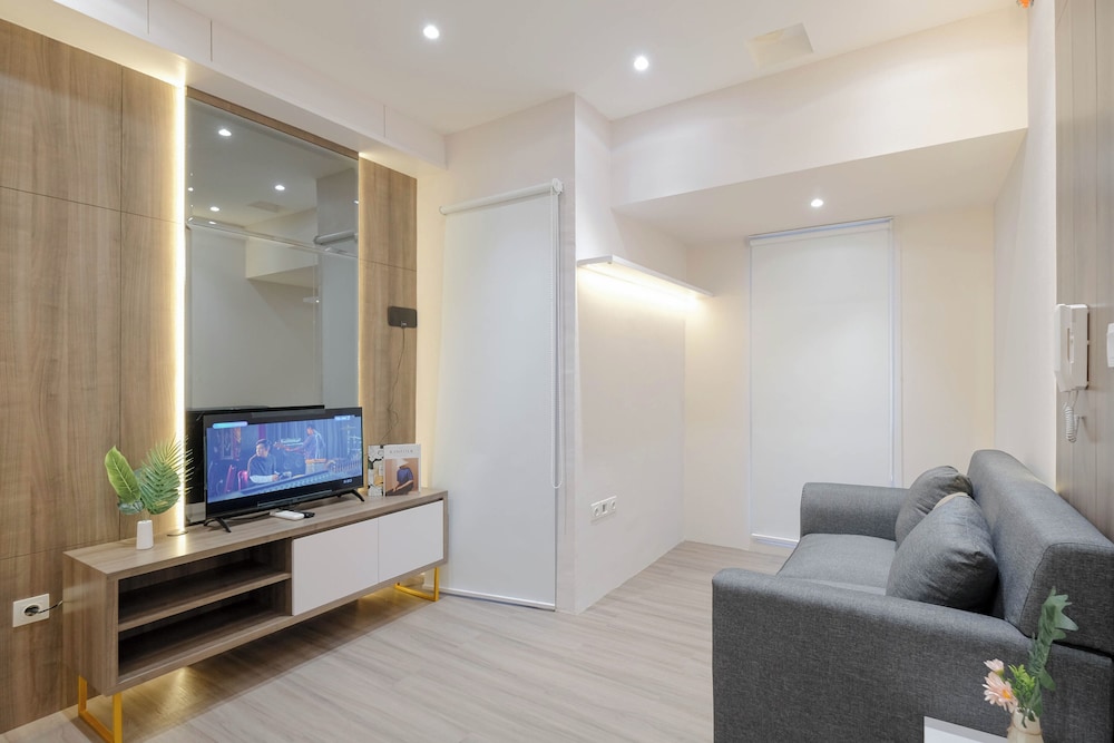 Spacious and Modern 1BR Apartment Tokyo Riverside PIK 2