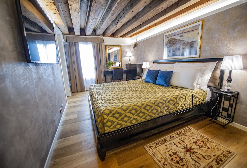 EGO' Residence Venice