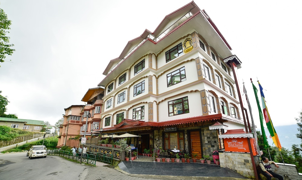 Treebo Tryst Hotel Tarcon