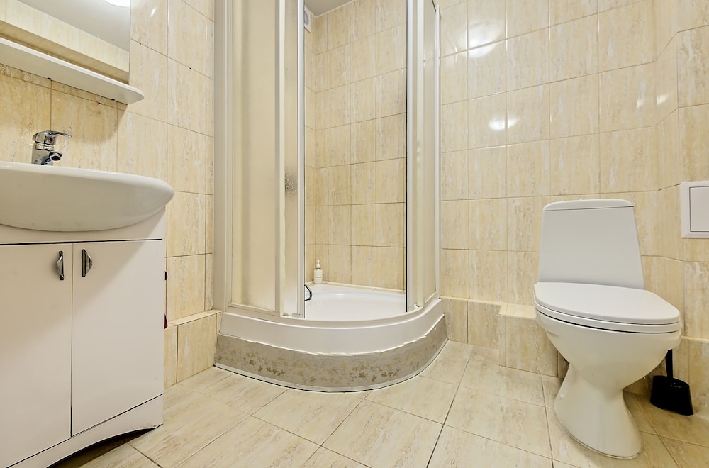 FlatHome24 Fermskoye 32