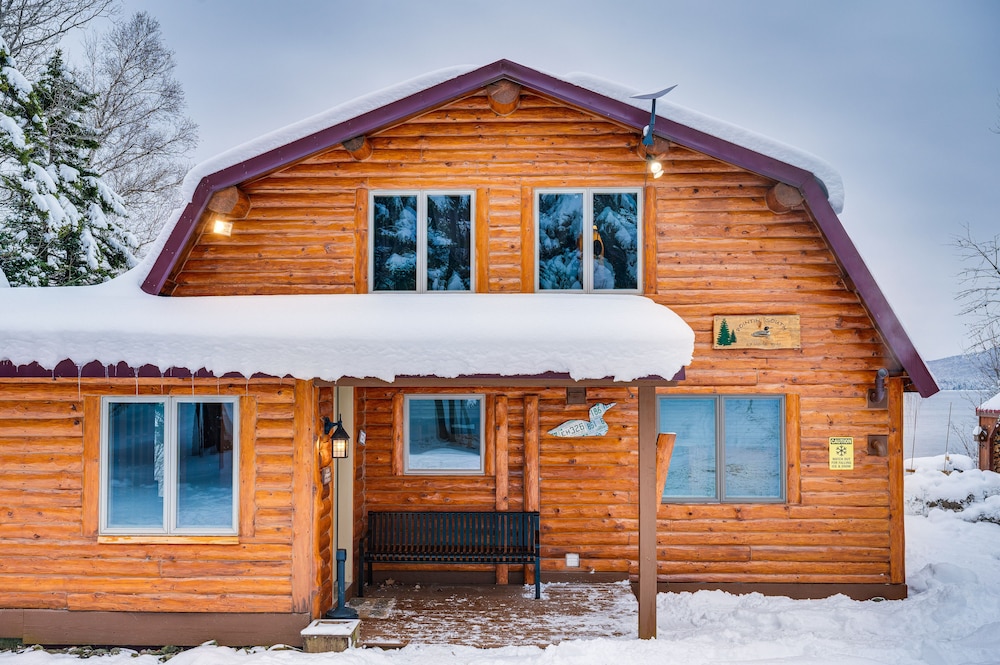 Pittsburg Lake House w/ Magalloway Mountain Views! view 5
