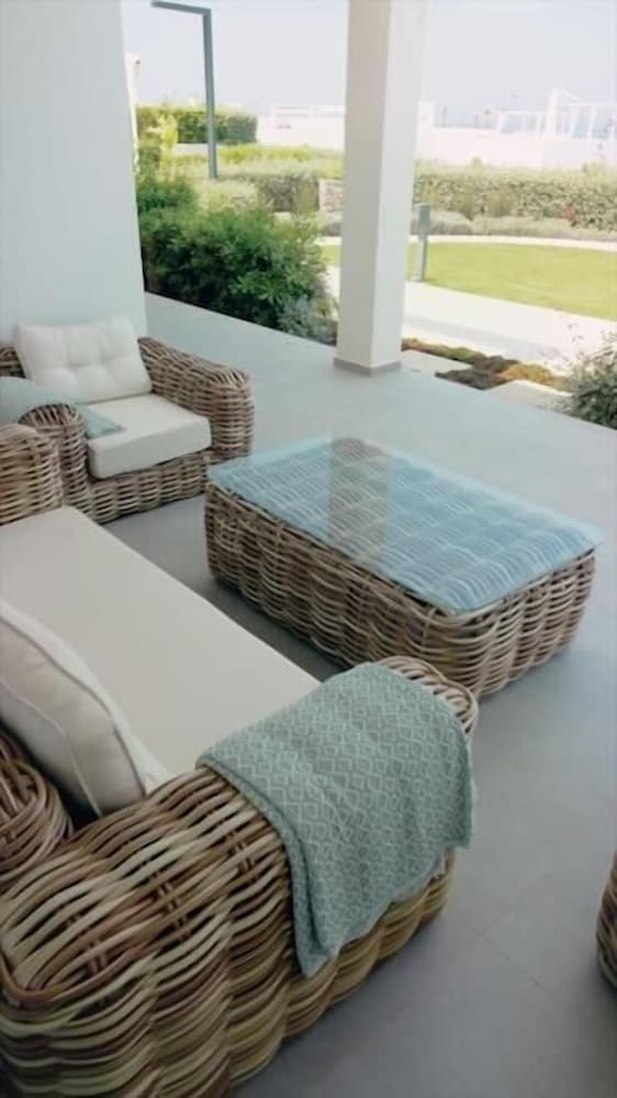Two Bedroom Stylish Apartment With sea and Mountains View!