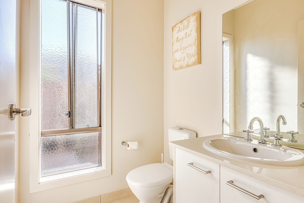 StayAU Pakenham 5 BRM Oasis Pet-friendly