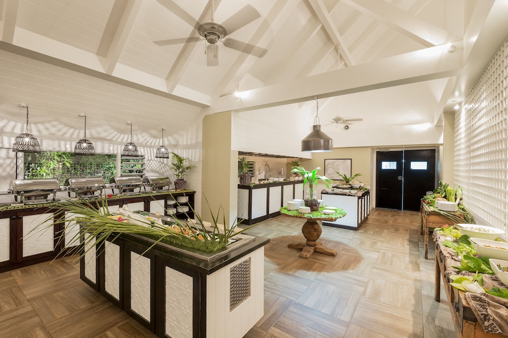 Malolo Island Resort - Image 4