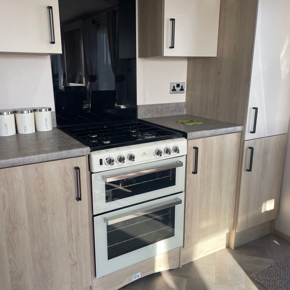 74 Bayside Cove Pevensey Bay Holiday Park