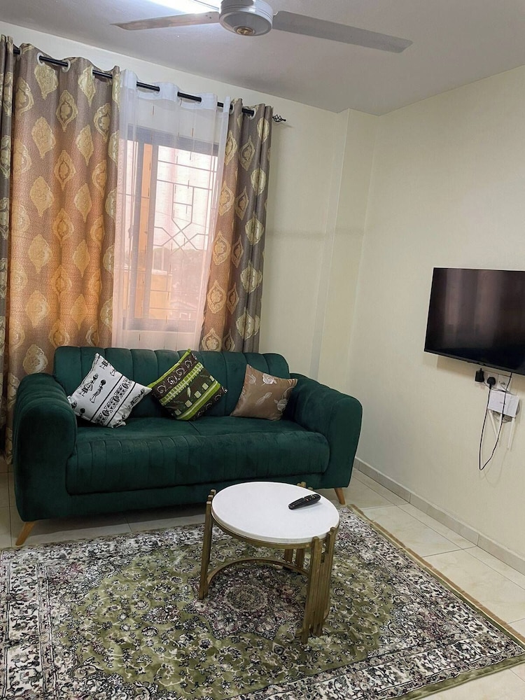 Lux Suites Lexy Homes Bamburi