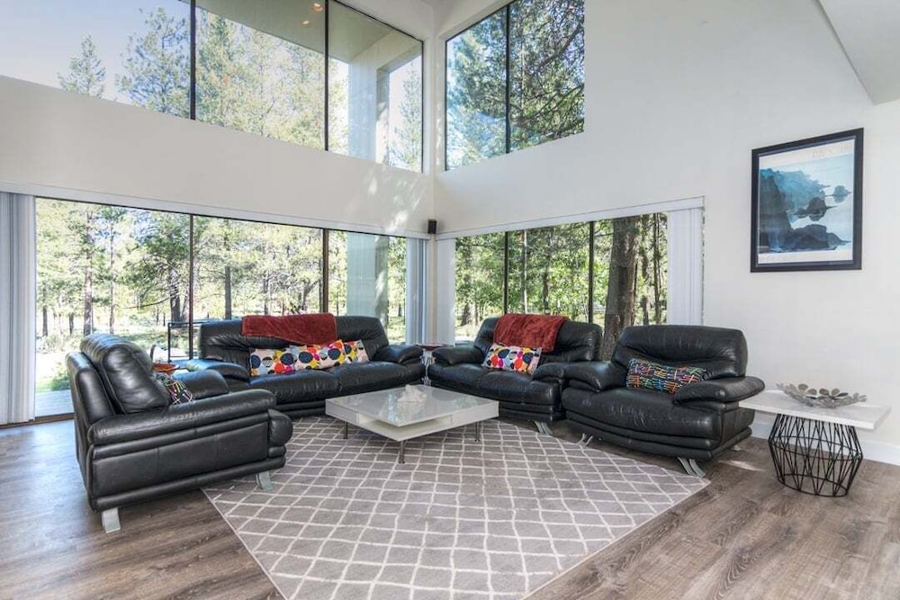 Irish Mountain 4 3 Bedroom Home