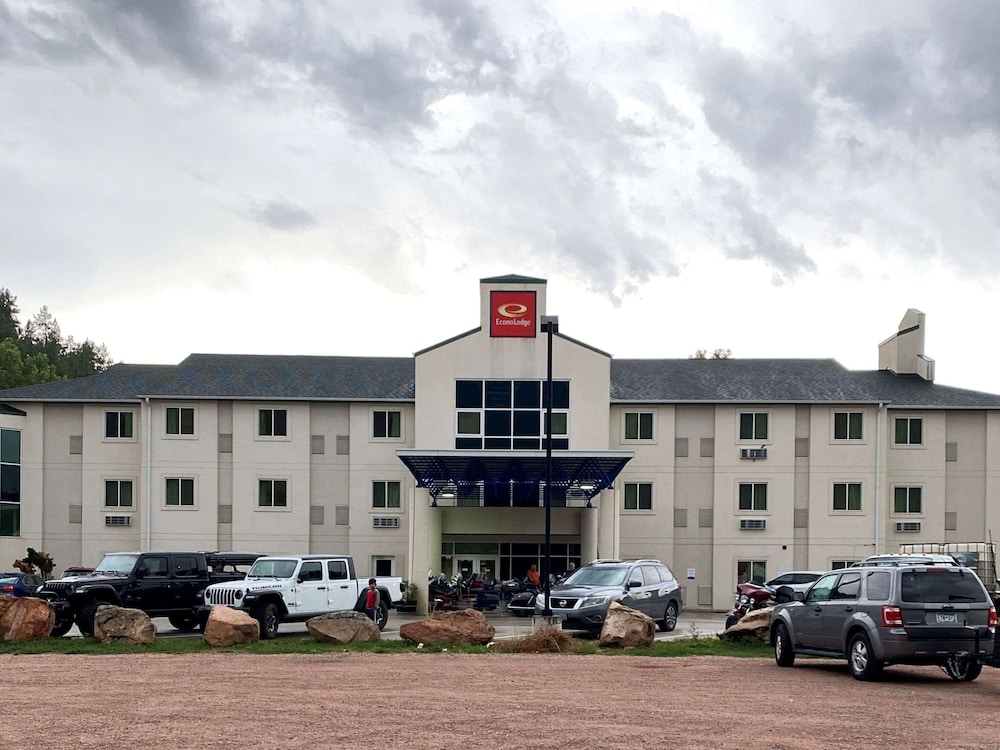 Econo Lodge Hot Springs South