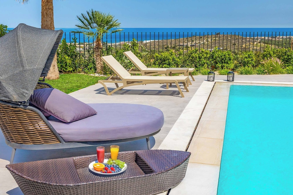 Kamelia Villa 3
