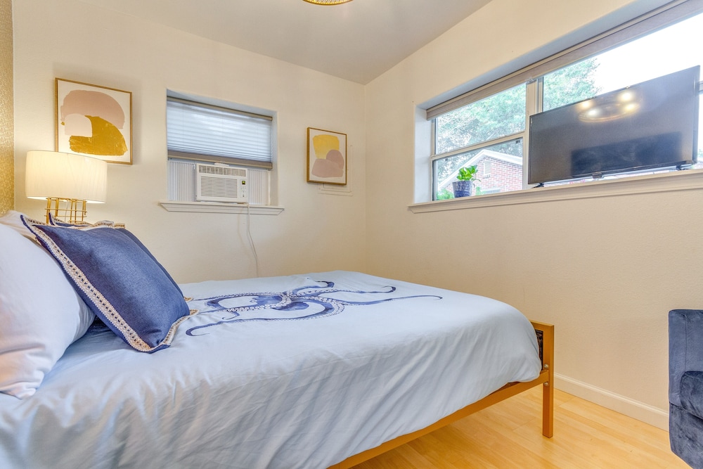 Hotel 'the Octopus House' in Pensacola Near Downtown! - Image 1