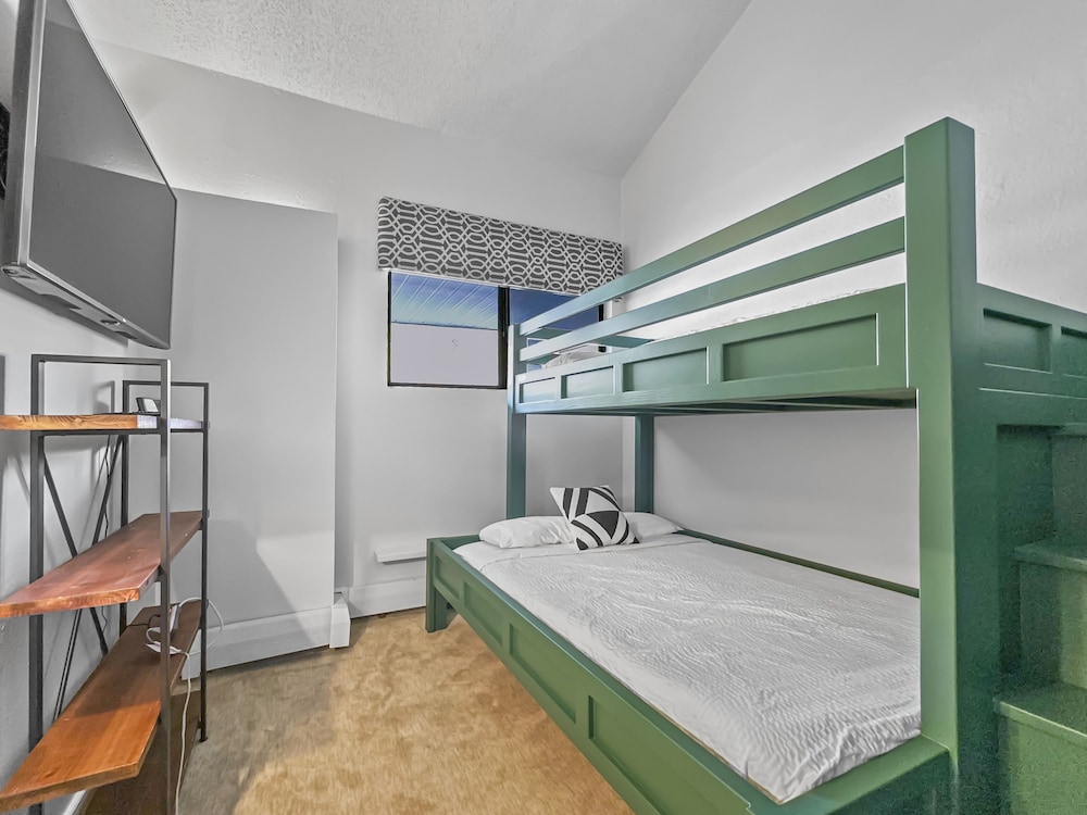 SkyRun Copper Mountain Resort Vacation Lodging