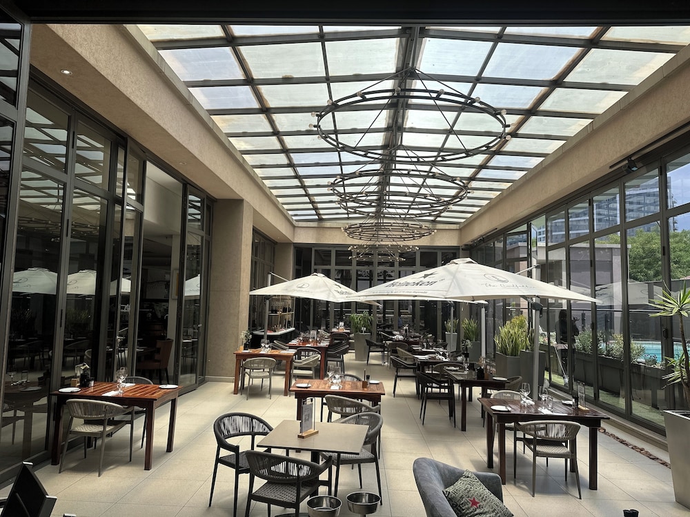 KMG Apartments at Sandton Skye