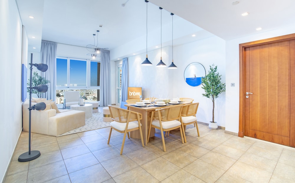 Marina Residence - 1108