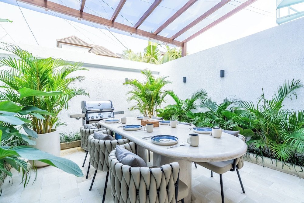 Melasity Villa by Betterplace