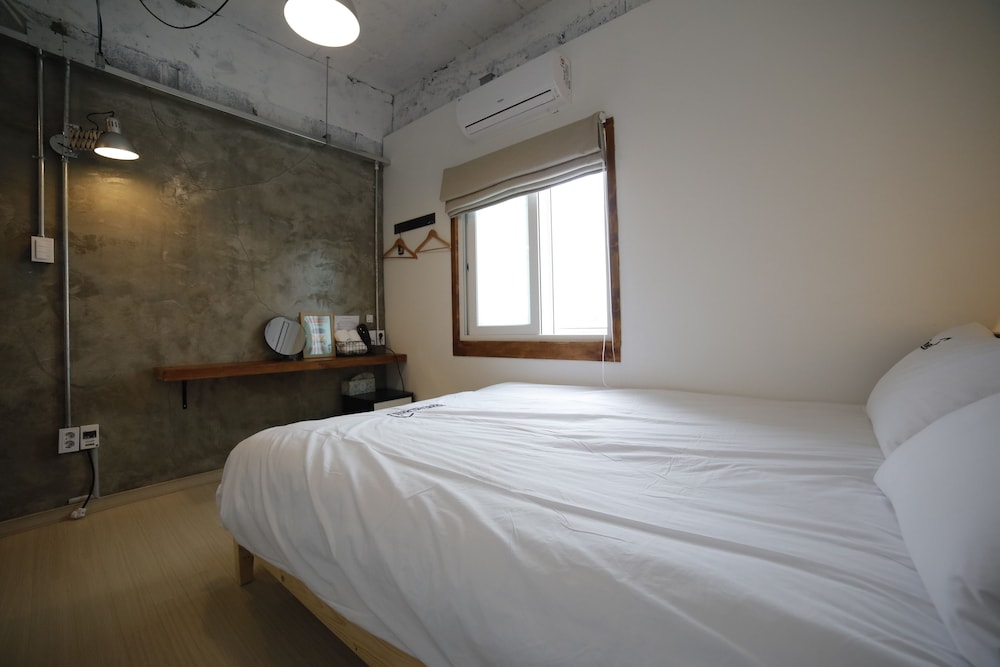 Good Day Mate Hostel