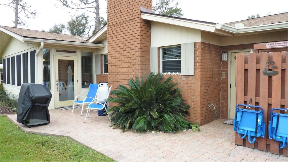 Photo 42
