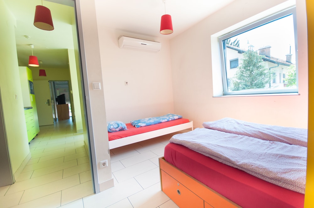 Simbol Rooms - Hostel