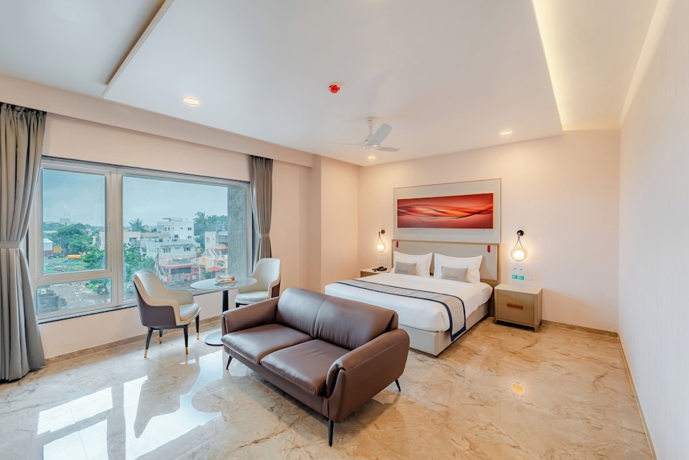 Pravasa Hotel Vijayapura