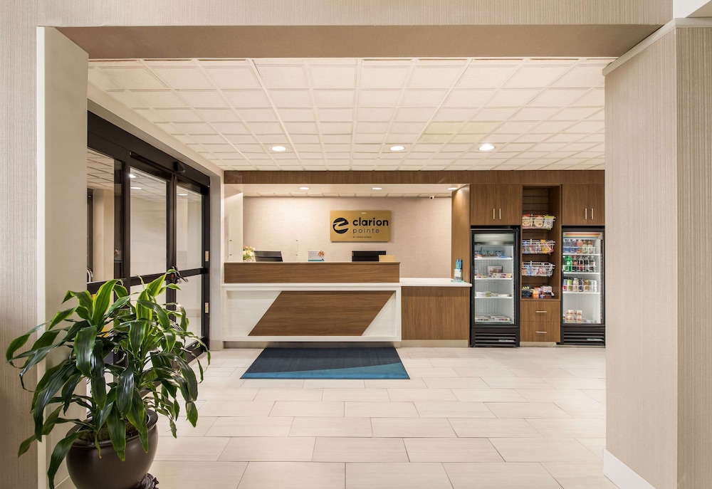 New Bern Vacations - Clarion Pointe New Bern - Property Image 2