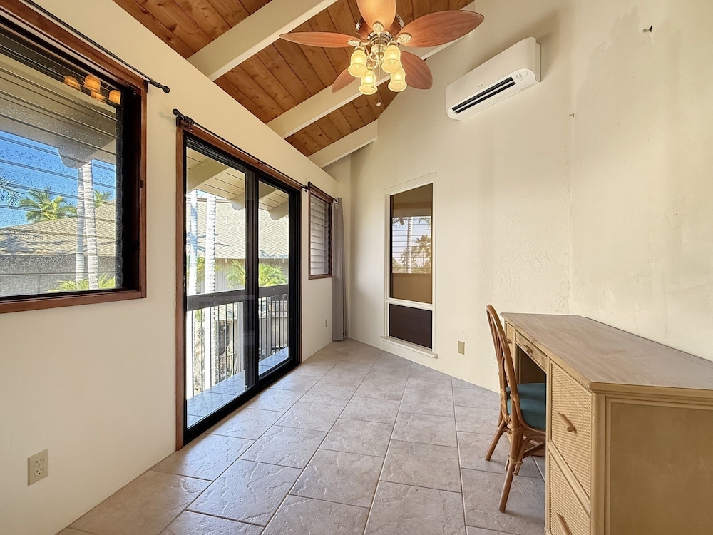 Large 3BR + Loft at Kanaloa Pools, Golf Views & Prime Keauhou Location