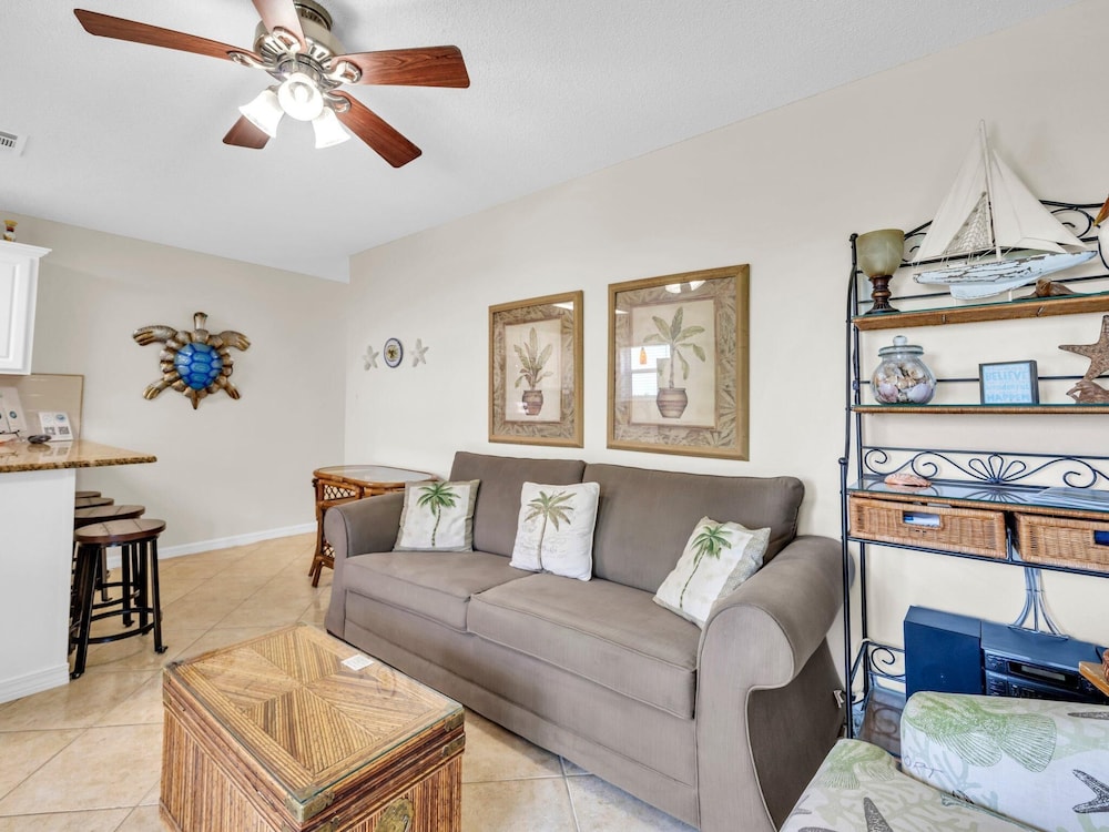 Beachside Villas 613