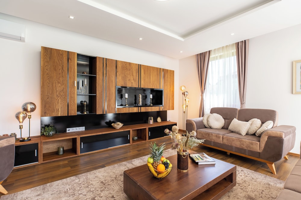 Malak Resort