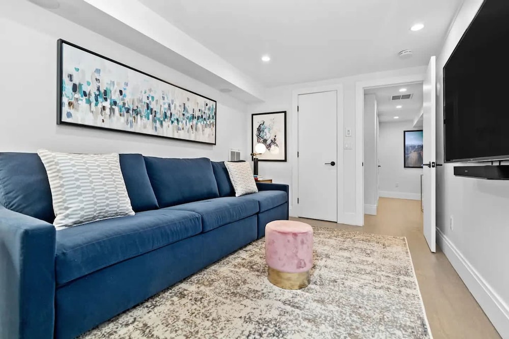 Gardenstone by Rovetravel Duplex w Private Patio