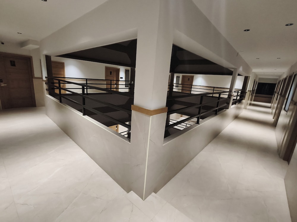 Hotel Beverly Plaza Kozhikode