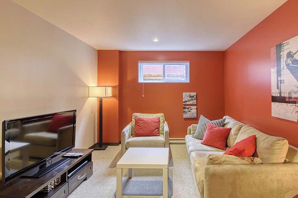 Borealis Homes - Image 4