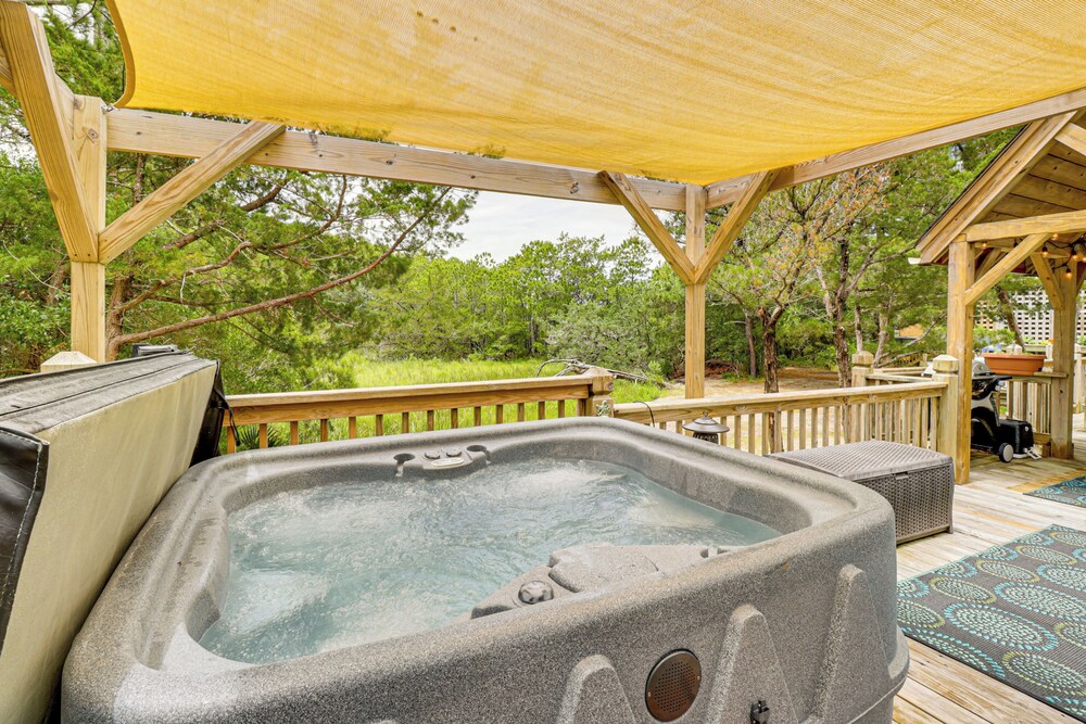 Hot Tub Haven: Creekside Cabin in Frisco!