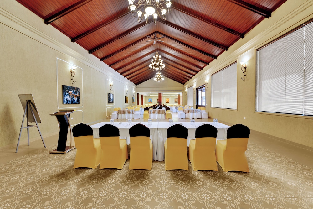 Debu's The Fern Resort & Spa Jim Corbett, Series by Marriott