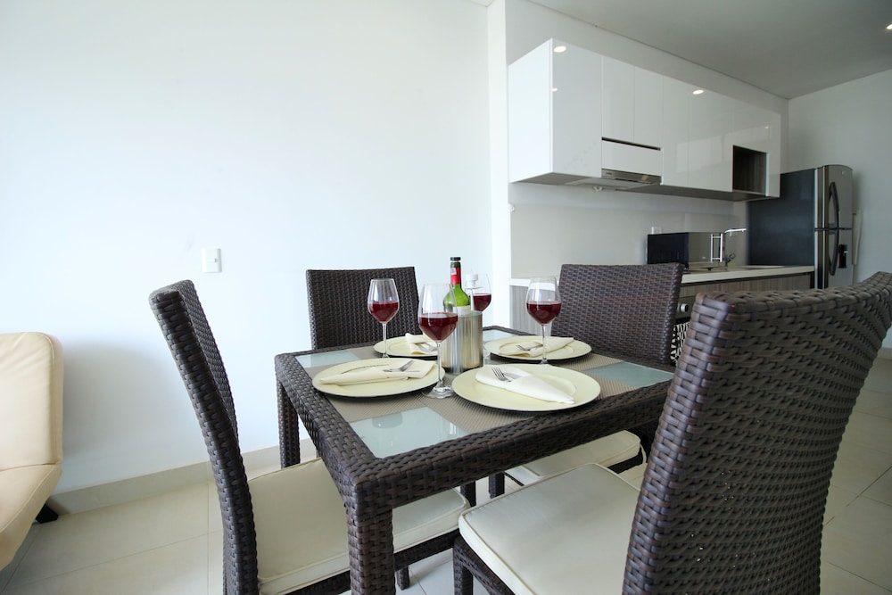 Apartamentos SOHO Elite - Frente al Mar