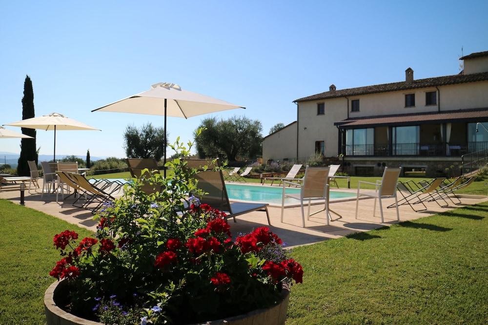 Le Buche Wine Resort & Spa