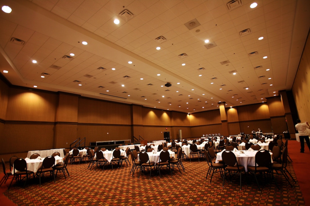 Burlington Vacations - Fun City Resort Hotel - Property Image 20