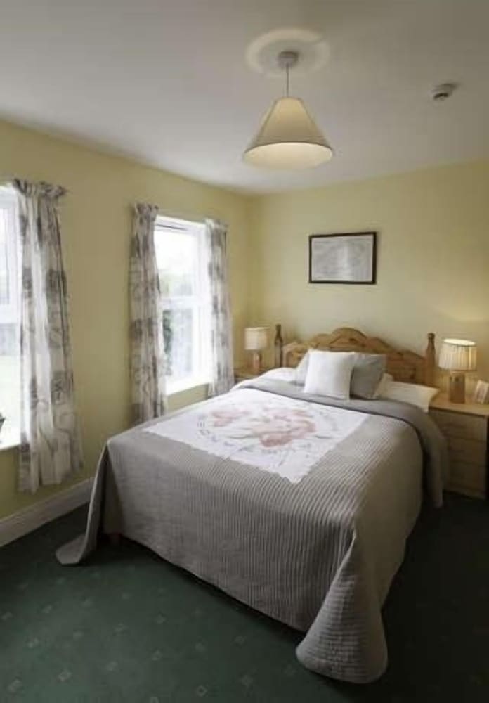 The Old Cable Historic House view 5