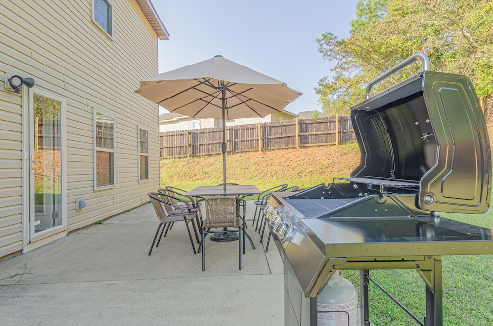 Spacious Gem Near Fort Moore