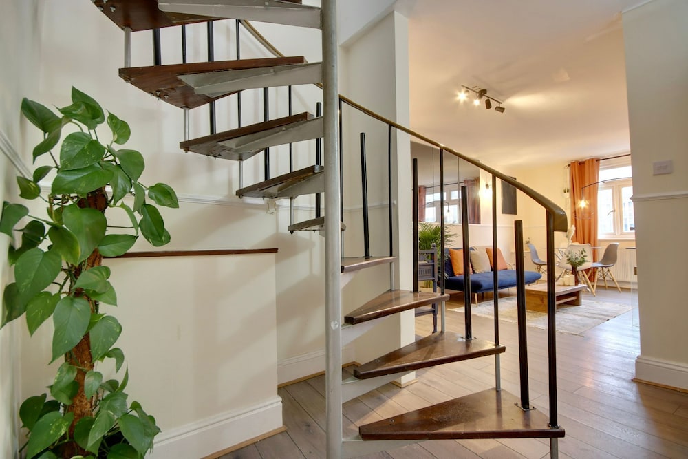 Costal Bohemian Retreat Central Southsea