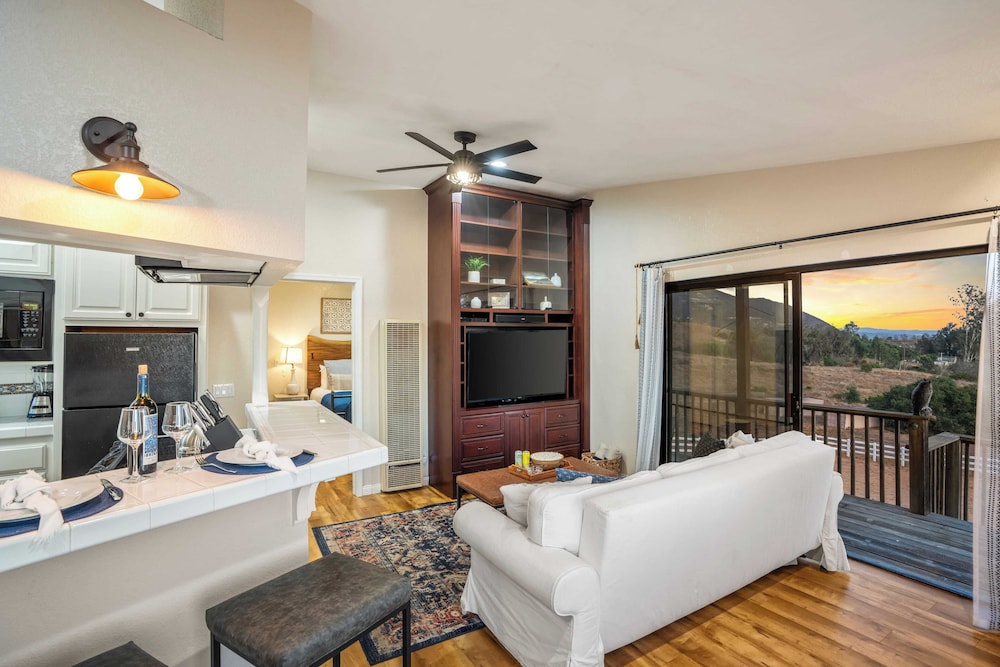 Scenic Deck w/ Sunset Views Near Temecula Wineries Estrada Ranch by Avantstay