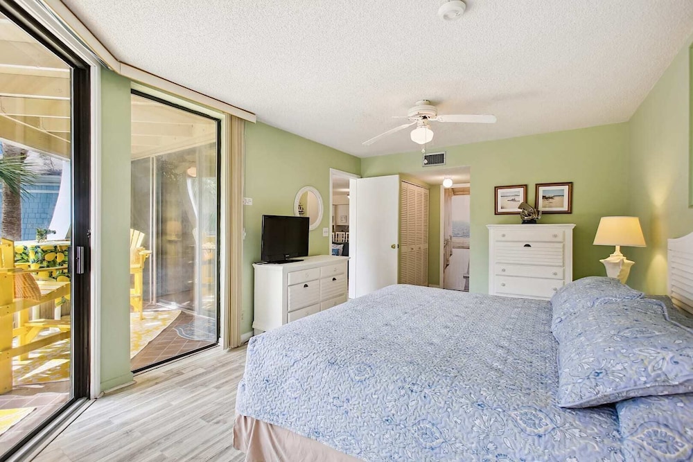 Oceanfront Luxury: Scenic St. Augustine