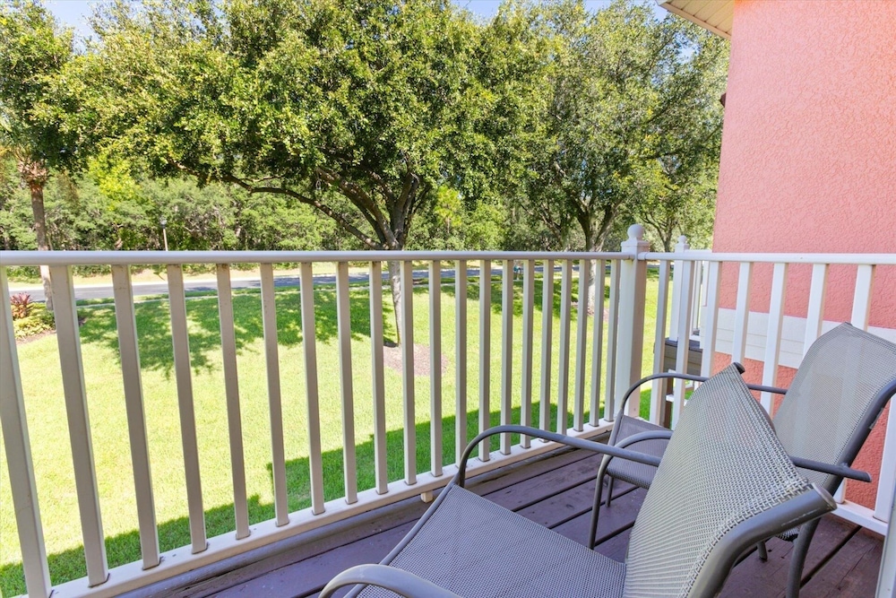 Emerald Island Resort 4 Bedroom Townhome Close to Disney! 4 Townhouse