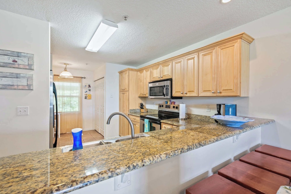 Beachfront Bliss: St. Augustine 2BD Luxury