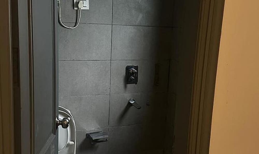 Fabhotel Royal Spark Inn