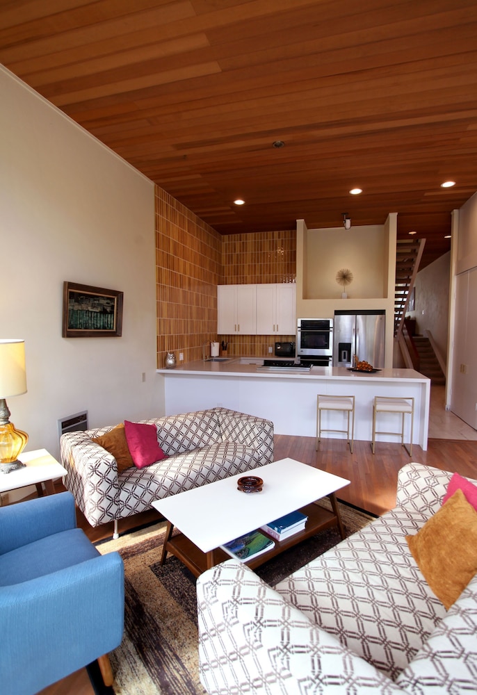 Luxury Ocean View Bay View Home