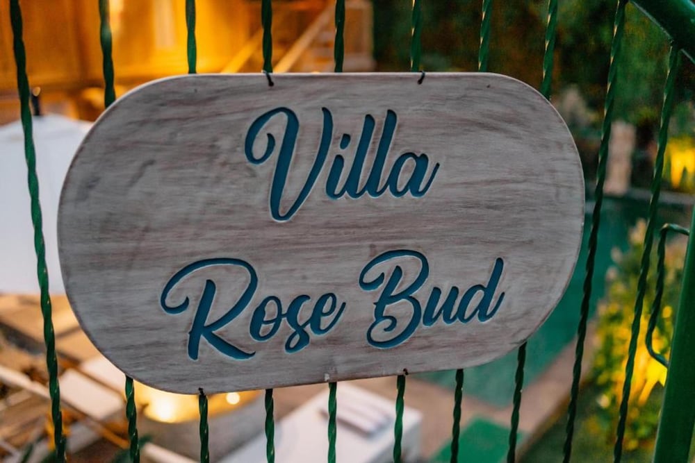 Luxury Villa Rose and Villa Rosebud view 2