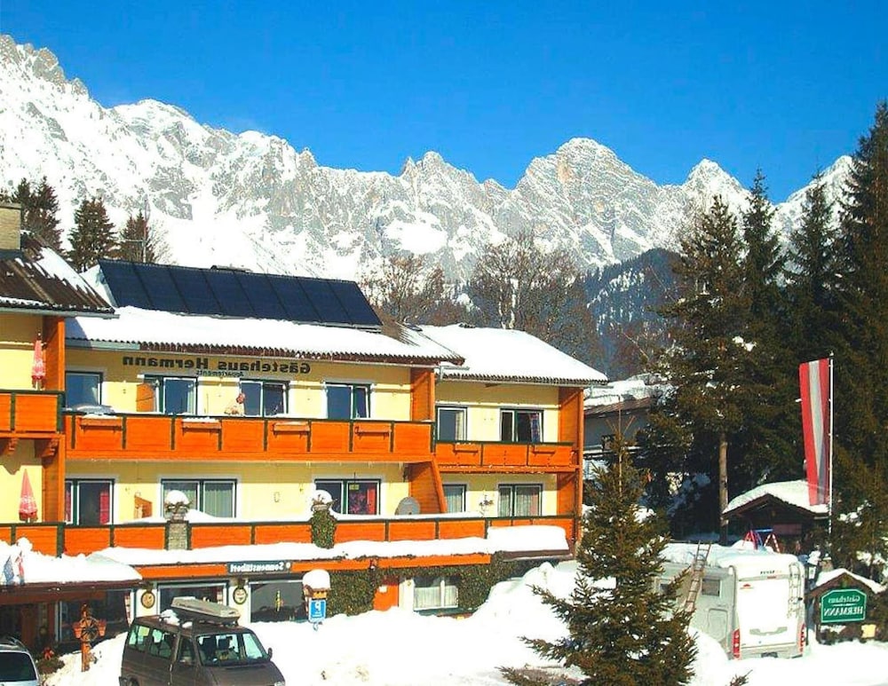 Apartment in Vorberg Near Dachstein Glacier