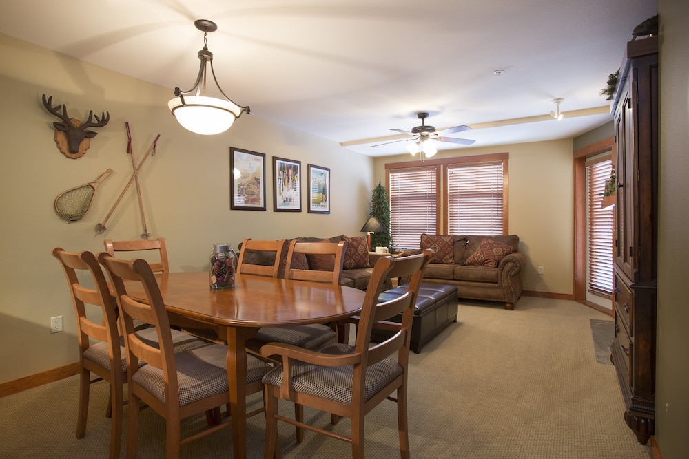 Eagle Springs West Condos - Solitude UT