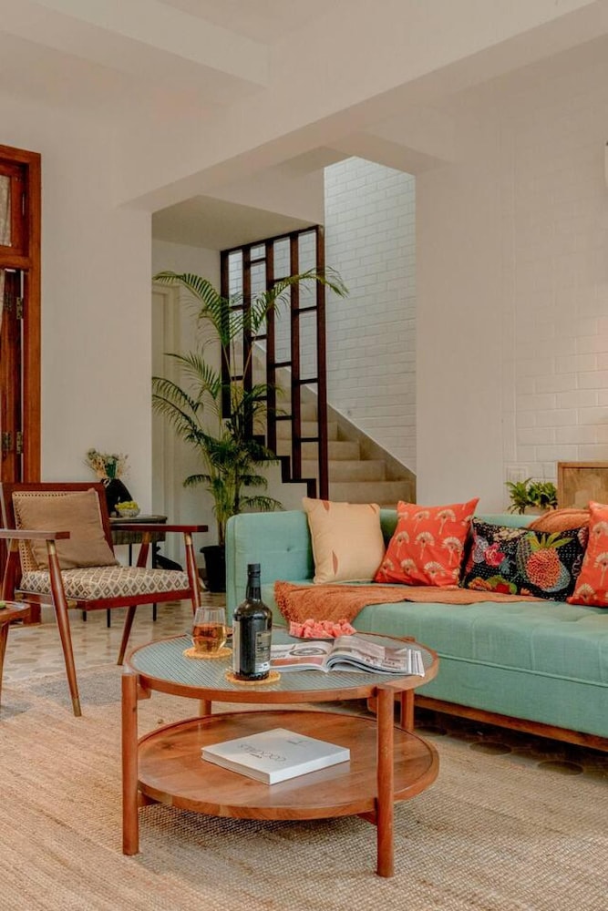 El Rocio by Hireavilla - 2BR With Pool in Assagao