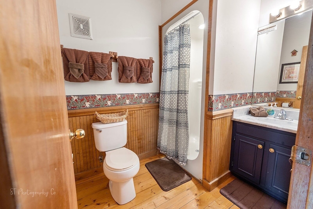 Sweet Magnolia 2 Bedroom Home